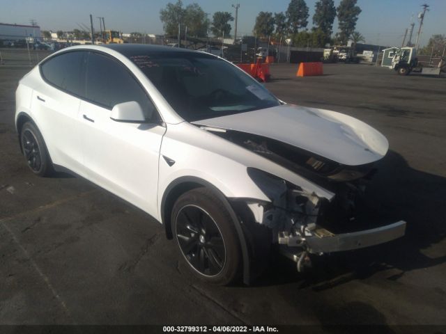 2020 tesla model y