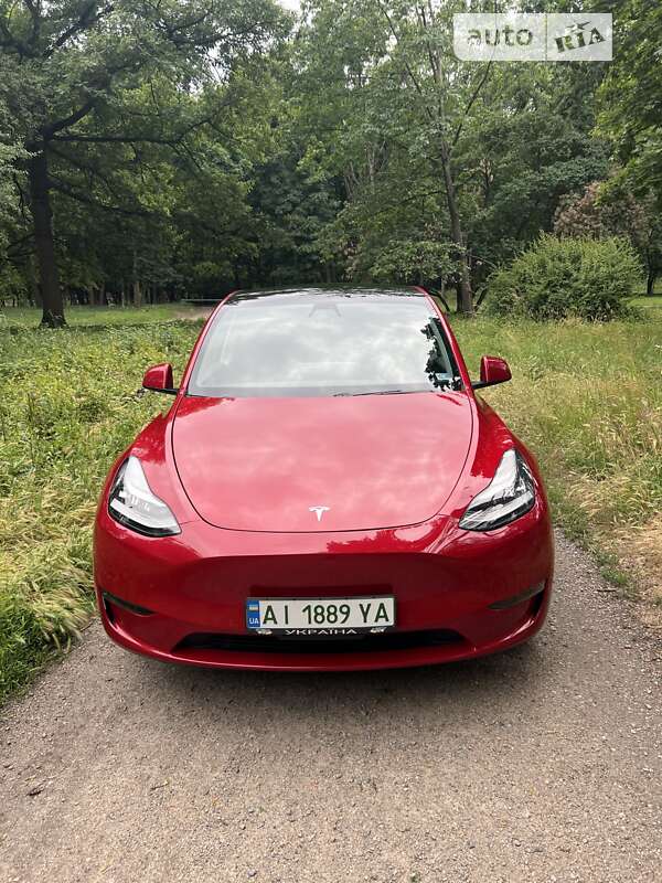 2020 tesla model y