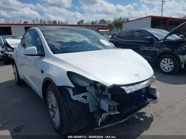 2021 tesla model y