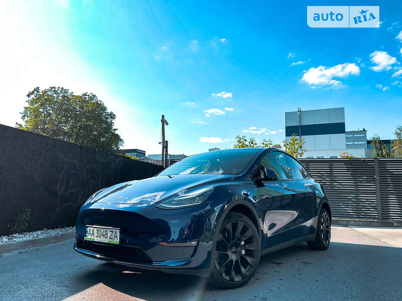 2020 tesla model y