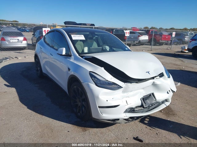 2020 tesla model y