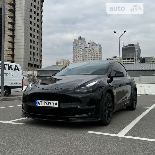 2021 tesla model y