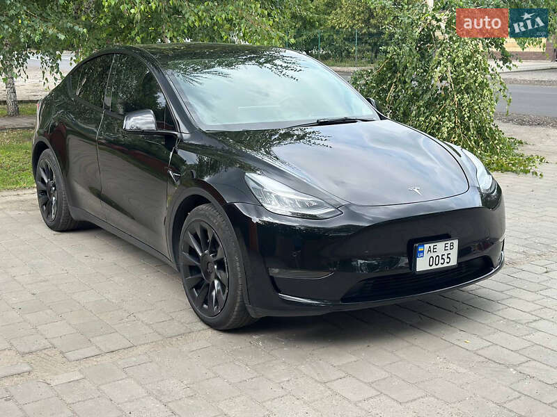 2021 tesla model y