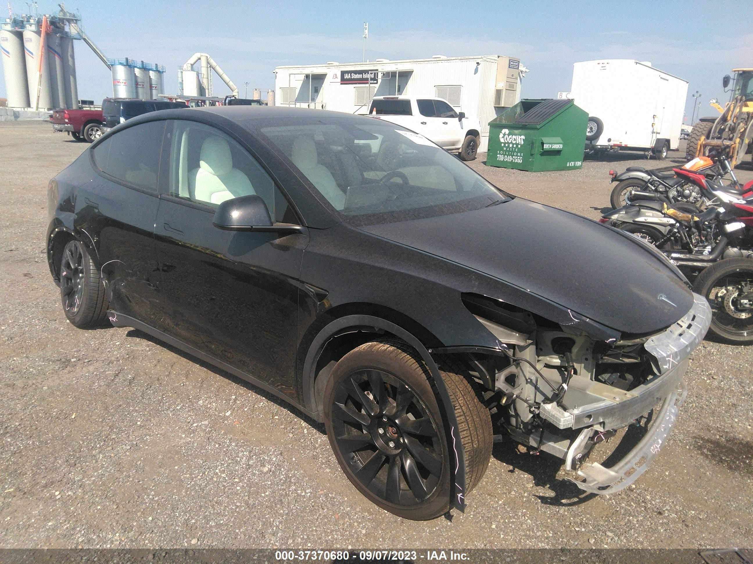 2020 tesla model y