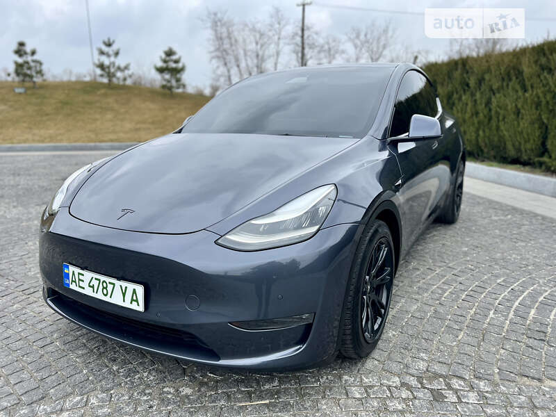 2021 tesla model y