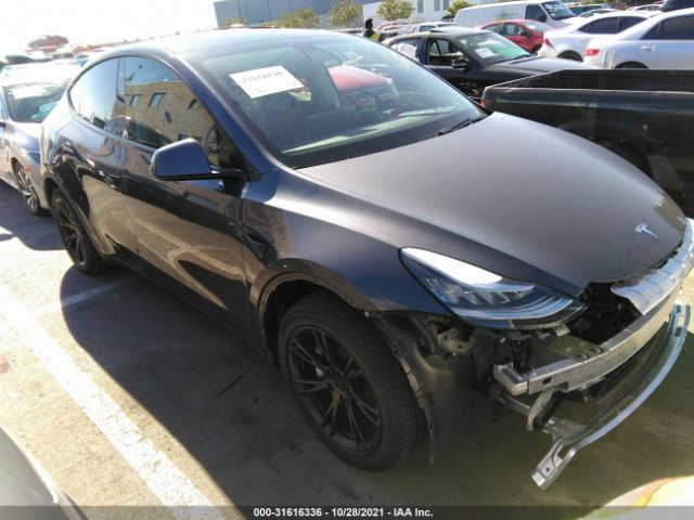 2020 tesla model y