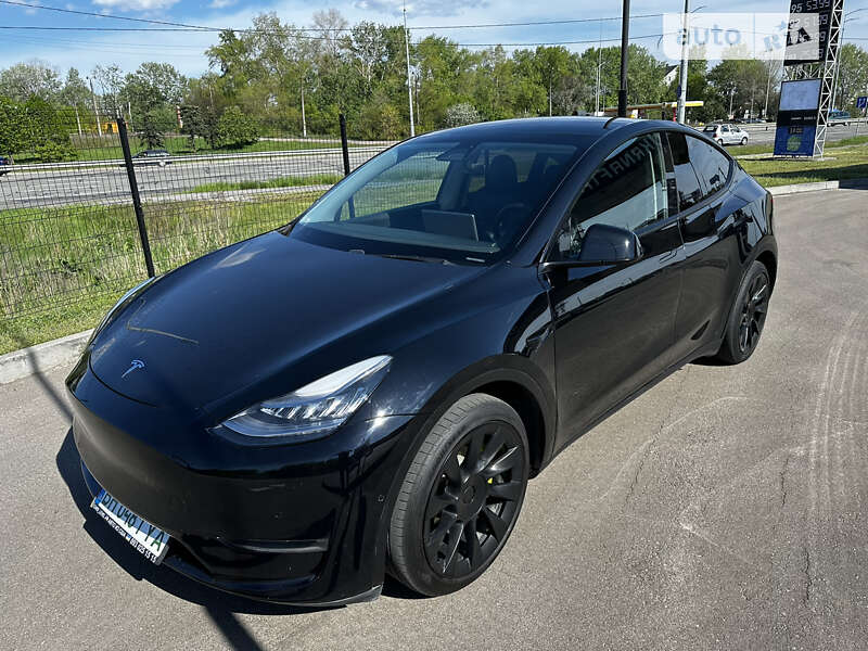 2020 tesla model y