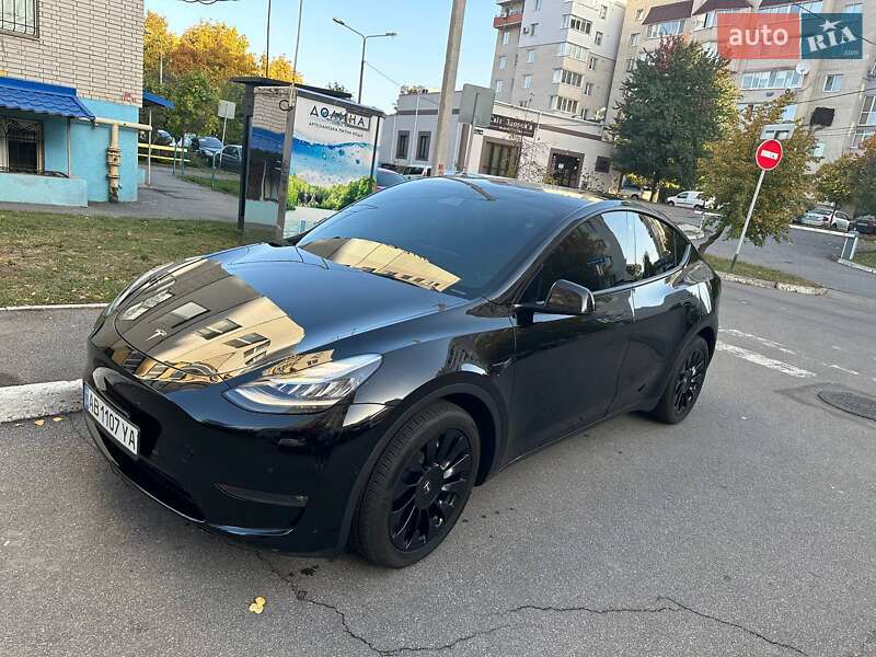2021 tesla model y