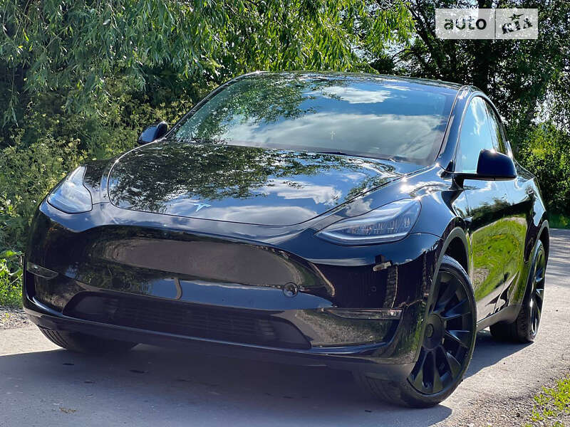 2021 tesla model y
