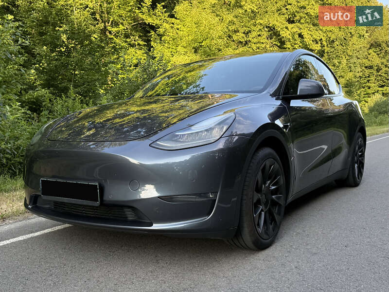 2020 tesla model y