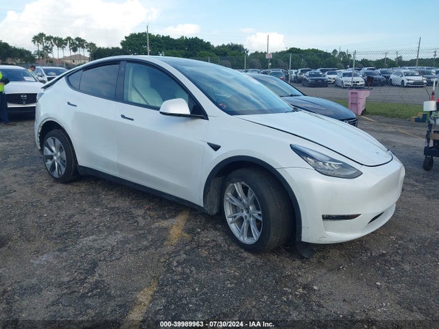 2021 tesla model y