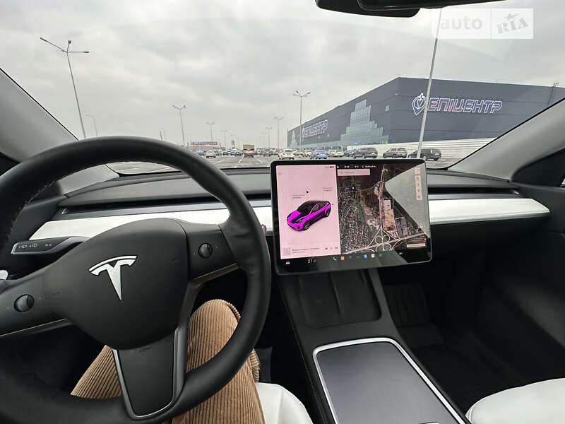 2021 tesla model y