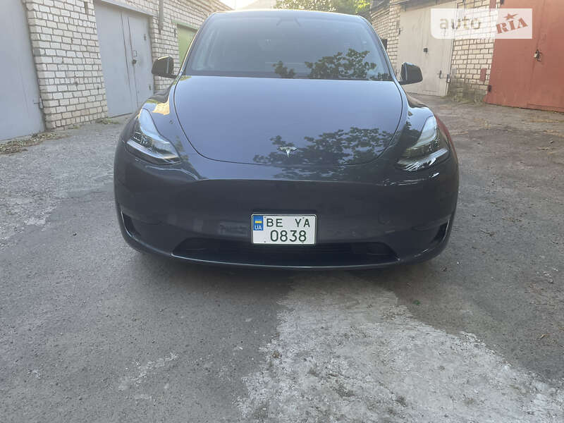 2020 tesla model y