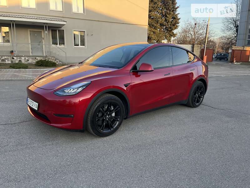 2021 tesla model y
