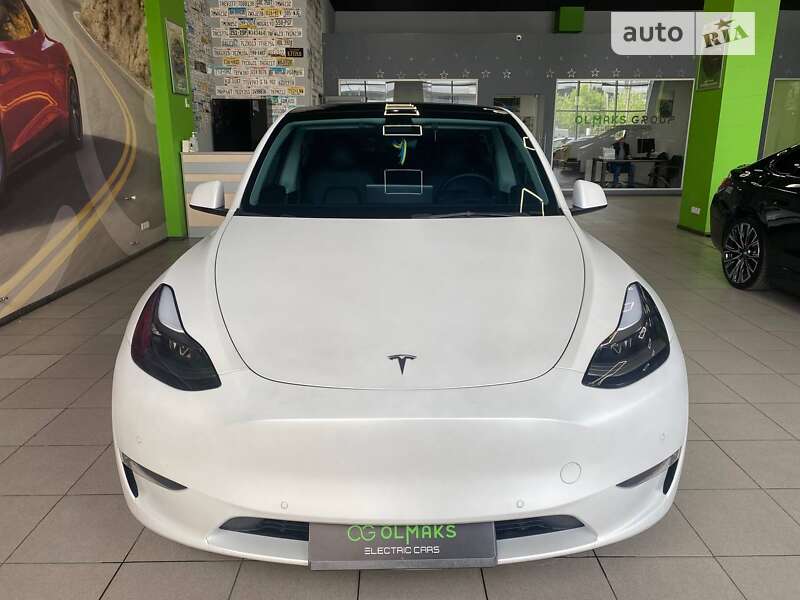 2021 tesla model y