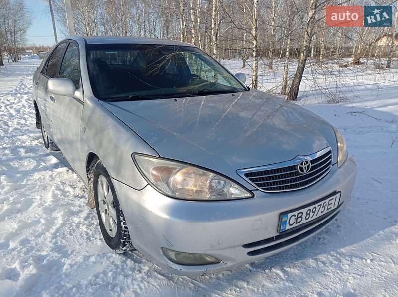 2004 toyota camry