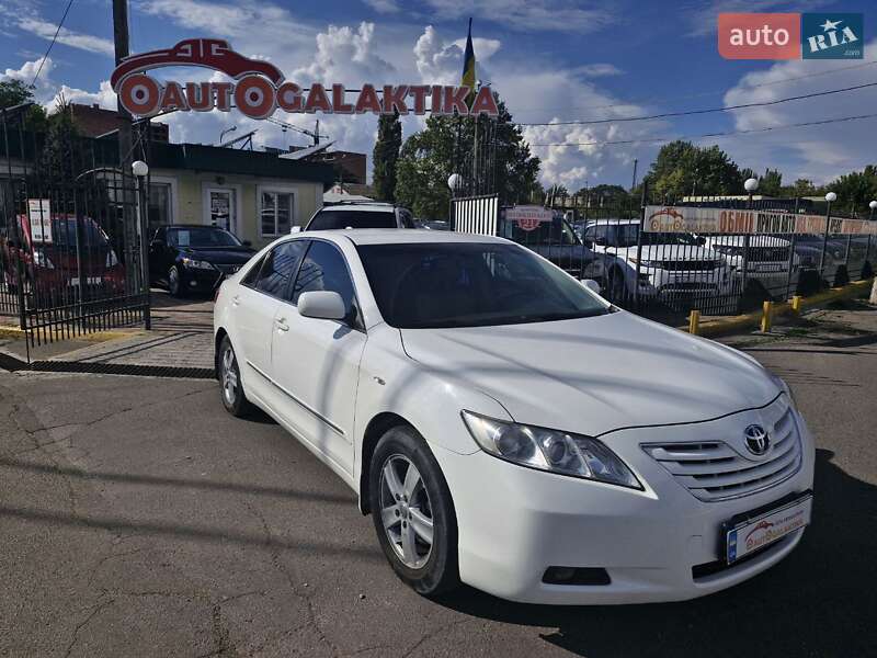 2008 toyota camry