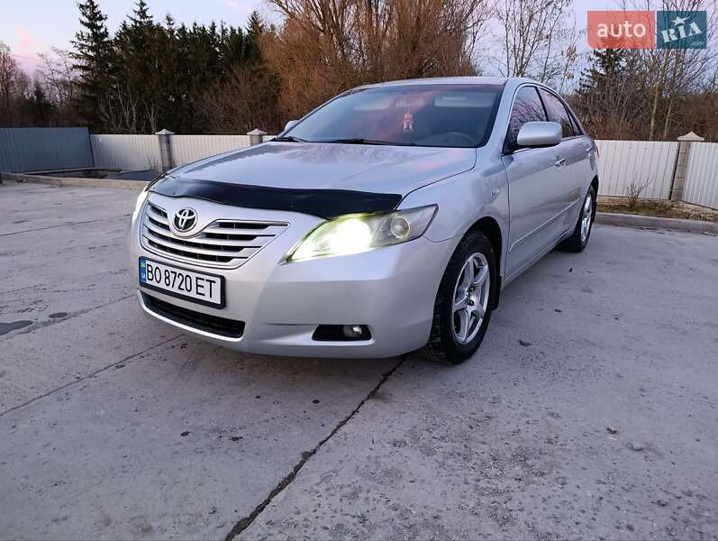 2008 toyota camry
