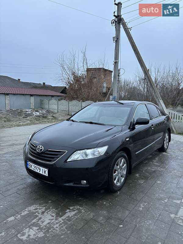 2009 toyota camry