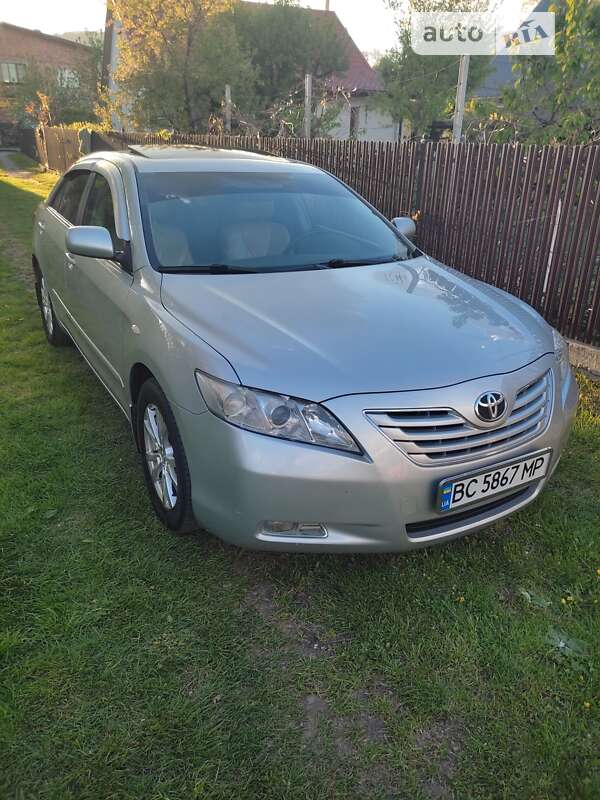 2008 toyota camry
