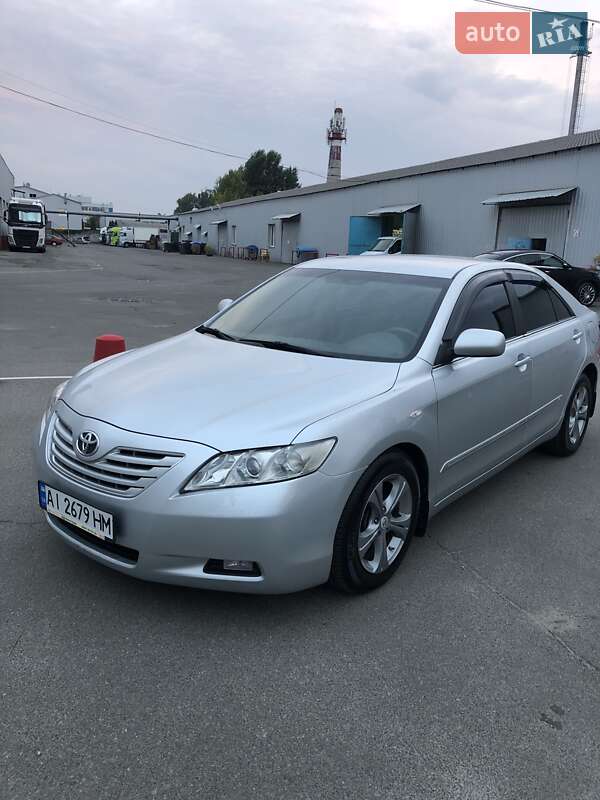 2008 toyota camry
