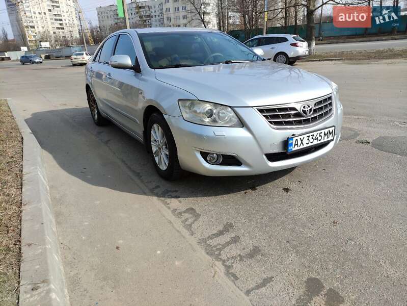 2007 toyota aurion
