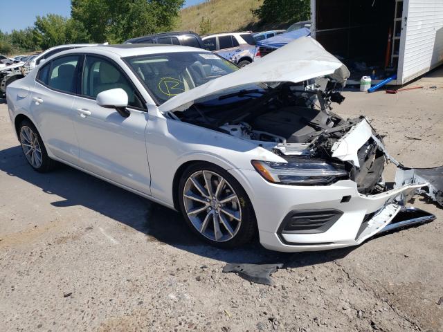 2020 volvo s60 t5 mom
