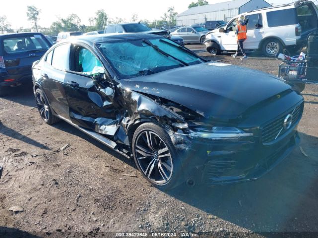 2021 VOLVO S60