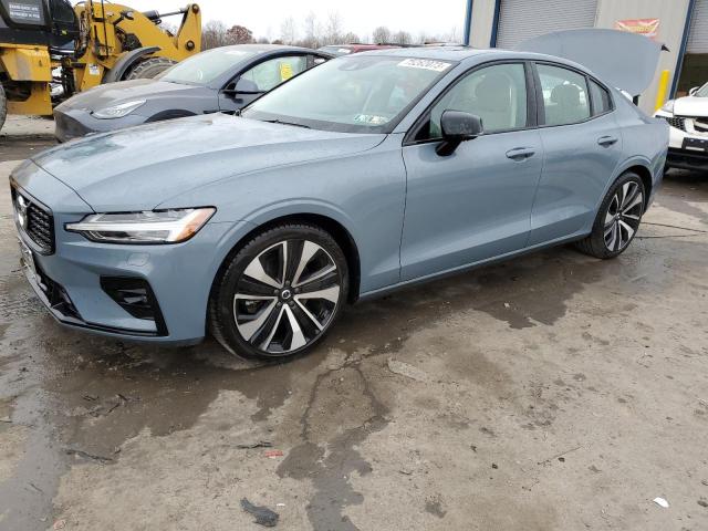 2021 volvo s60 b5 mom