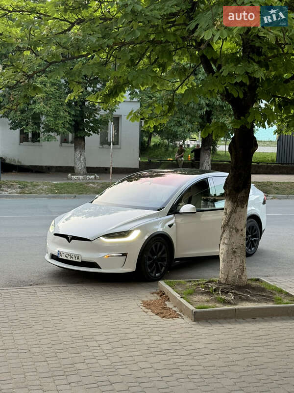 2023 TESLA Model X