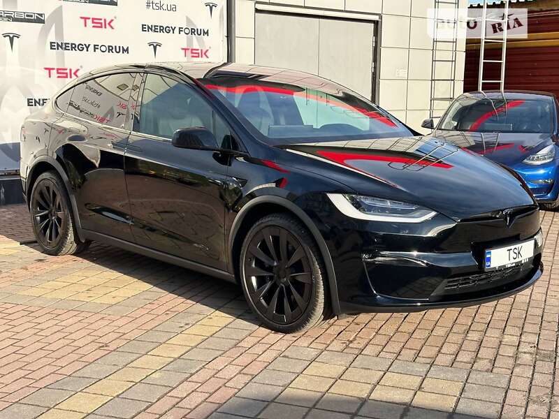 2023 tesla model x