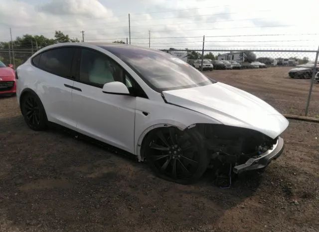 2022 tesla model x