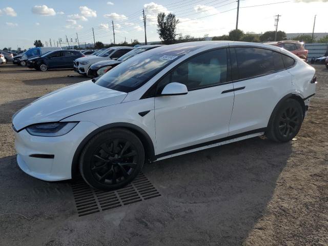 2022 tesla model x