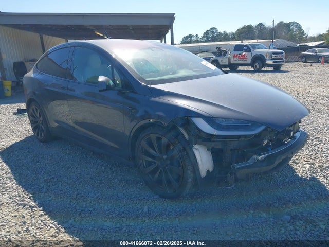 2022 tesla model x