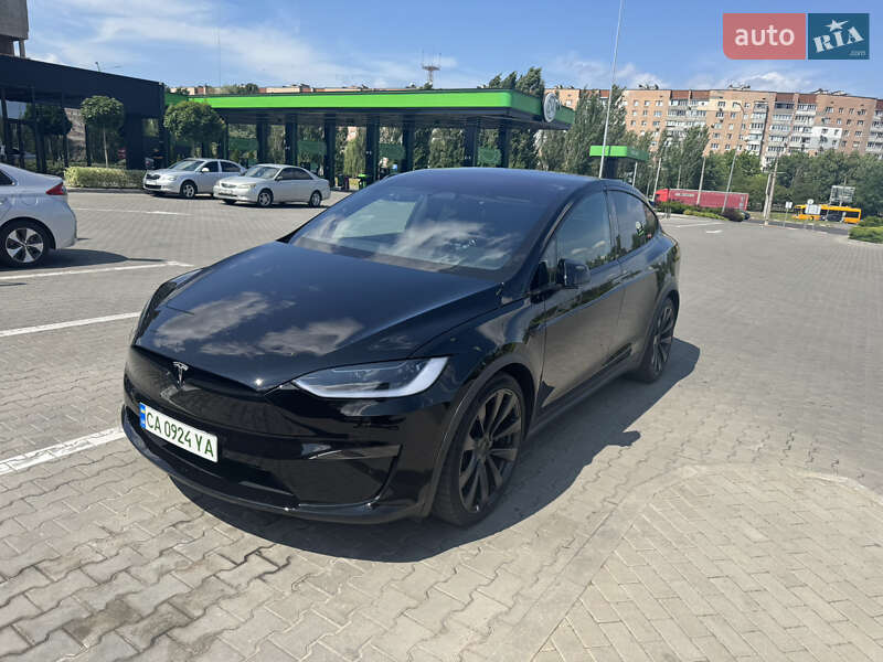 2022 tesla model x