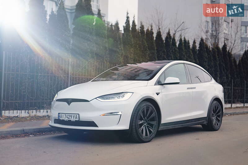 2023 TESLA Model X