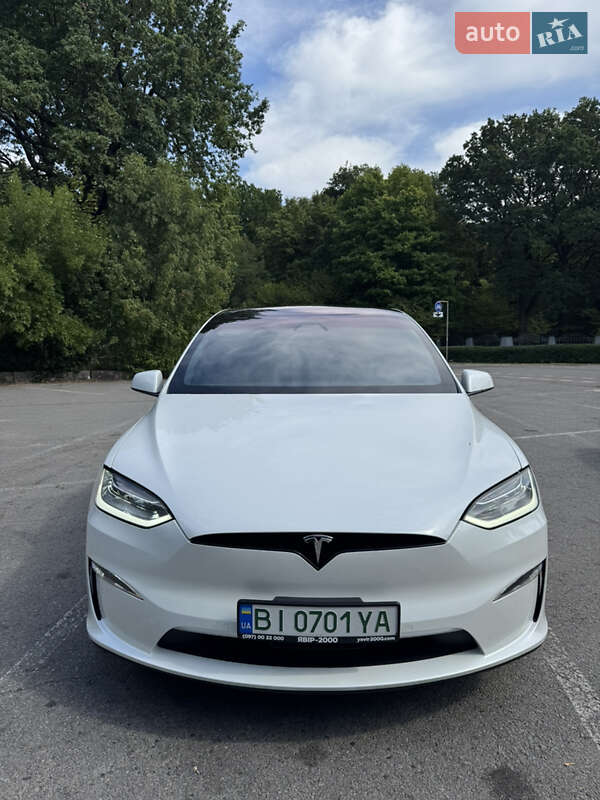 2022 tesla model x