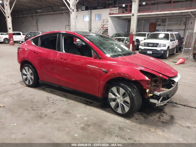 2023 tesla model y