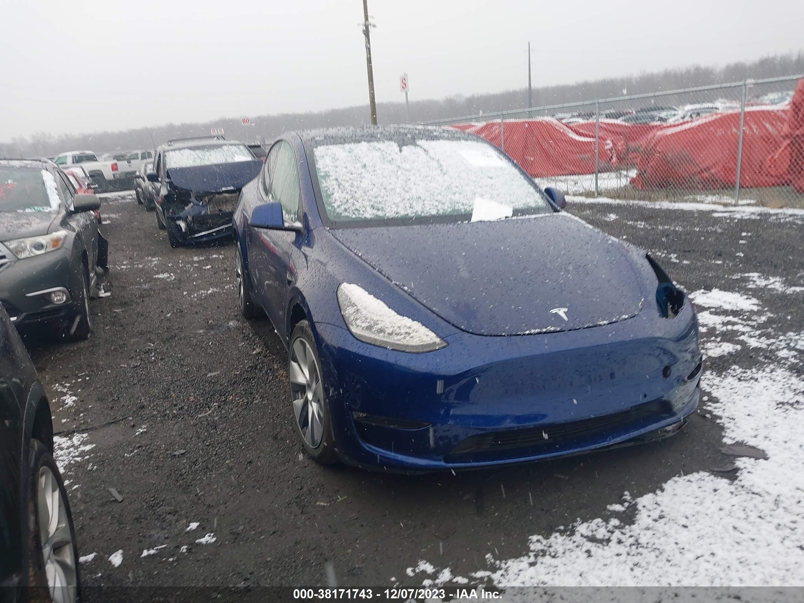 2022 tesla model y