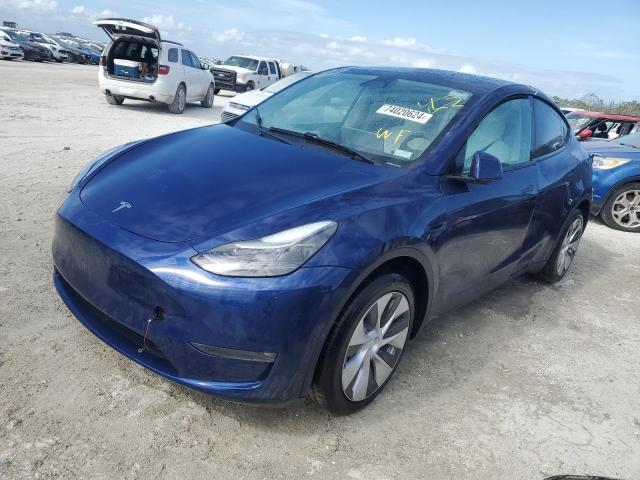 2022 tesla model y
