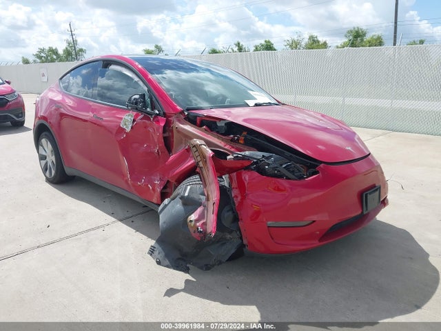 2022 tesla model y