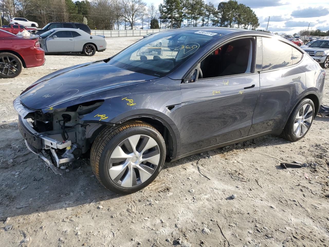 2023 tesla model y