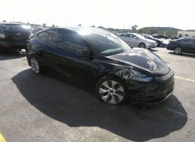 2022 tesla model y