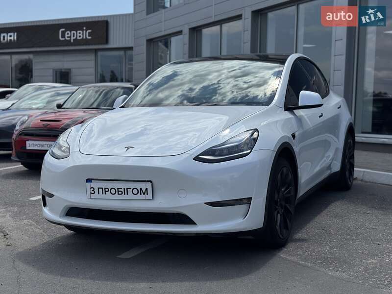 2021 tesla model y