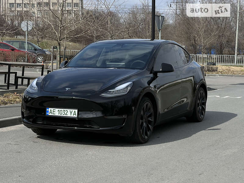 2021 tesla model y
