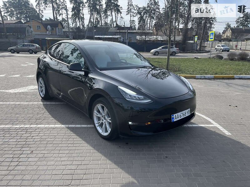 2021 tesla model y