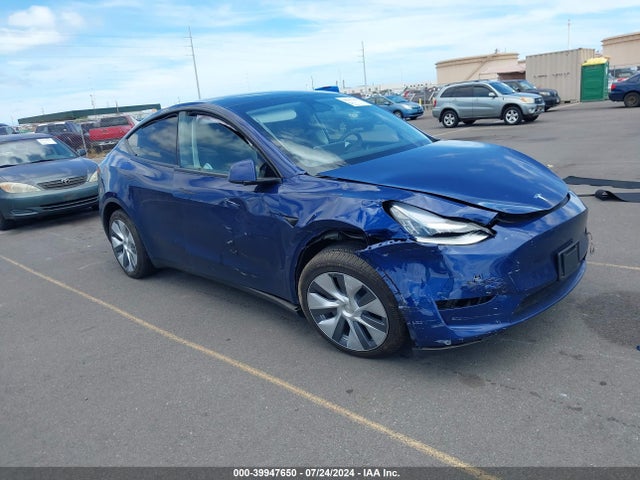 2023 tesla model y