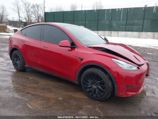 2022 TESLA Model Y