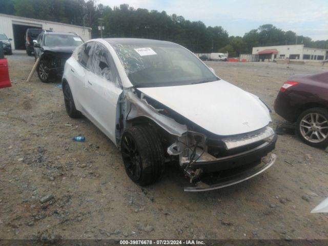 2022 TESLA Model Y