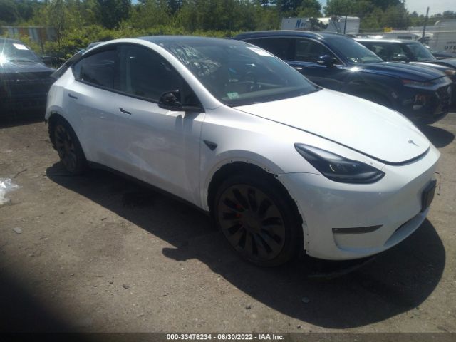 2022 tesla model y